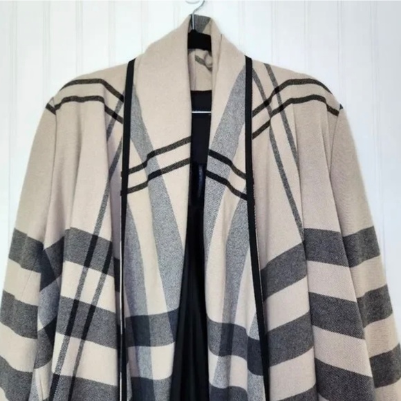 ZARA Plaid Fringe Coat - Picture 3 of 6